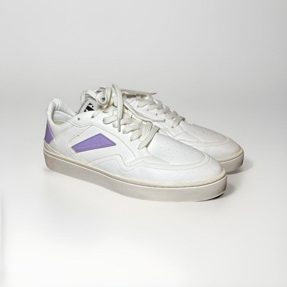 NWOT Thousand Fell Women’s White Laced Court Sneakers Size 9.5 Purple